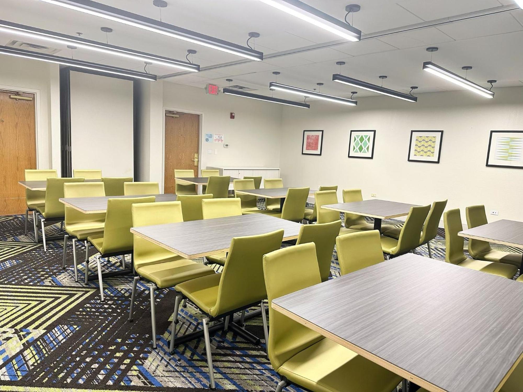 Holiday Inn Express & Suites - Prospect Heights By Ihg Ngoại thất bức ảnh